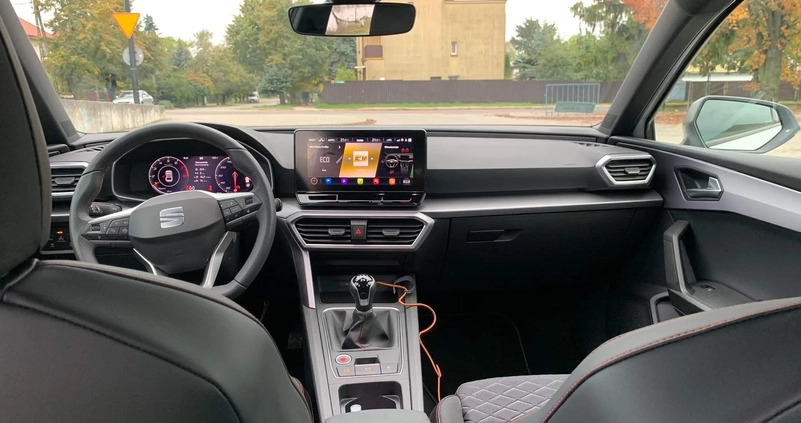 Seat Leon cena 89900 przebieg: 38000, rok produkcji 2021 z Warszawa małe 37